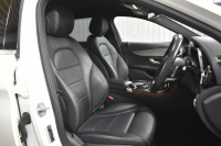 メルセデスベンツ Cクラス C180ﾛｰﾚｳｽED ﾚｰﾀﾞｰｾｰﾌﾃｨP AMGﾗｲﾝ 特別仕様車 革 AMGｴｱﾛ18AW ﾃﾞｨｽﾄﾛﾆｯｸ ﾌﾞﾗｲﾝﾄﾞｽﾎﾟｯﾄ ﾚｰﾝｷｰﾌﾟ ﾊﾟｰｷﾝｸﾞﾊﾟｲﾛｯﾄ ﾊﾟｰｸﾄﾛﾆｯｸ ｷｰﾚｽｺﾞｰ ﾅﾋﾞTV Bｶﾒﾗ 2年保証