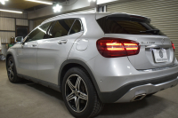 メルセデスベンツ GLA GLA220 4M ﾚｻﾞｰEXC ﾚｰﾀﾞｰSP  後期型 184馬力 4WD  ﾊﾟﾉﾗﾏｻﾝﾙｰﾌ ﾋｰﾀｰ黒革 ﾃﾞｨｽﾄﾛ Bｽﾎﾟｯﾄ 専用18AW&ﾊﾞﾝﾊﾟｰ 駐車支援 ｷｰGO ﾊｰﾏﾝK PTS ﾌｯﾄｹﾞｰﾄ 地ﾃﾞｼﾞBｶﾒﾗ 2年保証