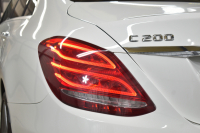 メルセデスベンツ Cクラス C200AVG AMGﾗｲﾝ ﾚｻﾞｰｴｸｽｸﾙｰｼﾌﾞ ﾚｰﾀﾞｰｾｰﾌﾃｨP ﾋｰﾀｰ赤本革 ﾊﾟﾉﾗﾏｻﾝﾙｰﾌ ﾃﾞｨｽﾄﾛﾆｯｸ ﾌﾞﾗｲﾝﾄﾞS ｷ-ﾚｽGo AMGｴｱﾛ18AW 電動Fﾄﾗﾝｸ ﾍｯﾄﾞUP 地ﾃﾞｼﾞBｶﾒ 2年保証