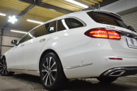 メルセデスベンツ Eクラス E450WG 4MATIC ｴｸｽｸﾙｰｼﾌﾞ ﾚｰﾀﾞｰｾｰﾌﾃｨP 中期 ﾊﾟﾉﾗﾏｻﾝﾙｰﾌ 革 ﾍﾞﾝﾁﾚｰﾀｰ ﾌﾞﾙﾒｽﾀｰｻｳﾝﾄﾞ ｴｱﾊﾞﾗﾝｽP ﾍｯﾄﾞｱｯﾌﾟD ﾌｯﾄﾄﾗﾝｸ ﾃﾞｨｽﾄﾛﾆｯｸ ﾌﾞﾗｲﾝﾄﾞｽﾎﾟｯﾄ ﾚｰﾝｷｰﾌﾟ ﾅﾋﾞTV 360ｶﾒﾗ ｷｰﾚｽｺﾞｰ 2年保証