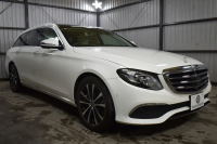 メルセデスベンツ Eクラス E450WG 4MATIC ｴｸｽｸﾙｰｼﾌﾞ ﾚｰﾀﾞｰｾｰﾌﾃｨP 中期 ﾊﾟﾉﾗﾏｻﾝﾙｰﾌ 革 ﾍﾞﾝﾁﾚｰﾀｰ ﾌﾞﾙﾒｽﾀｰｻｳﾝﾄﾞ ｴｱﾊﾞﾗﾝｽP ﾍｯﾄﾞｱｯﾌﾟD ﾌｯﾄﾄﾗﾝｸ ﾃﾞｨｽﾄﾛﾆｯｸ ﾌﾞﾗｲﾝﾄﾞｽﾎﾟｯﾄ ﾚｰﾝｷｰﾌﾟ ﾅﾋﾞTV 360ｶﾒﾗ ｷｰﾚｽｺﾞｰ 2年保証