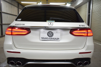 AMG Eクラス E53 4ﾏﾁｯｸ+ ﾜｺﾞﾝ ISG搭載 ｴｸｽｸﾙｰｼﾌﾞP ﾚｰﾀﾞｰｾｰﾌﾃｨP ﾊﾟﾉﾗﾏｻﾝﾙｰﾌ 全席ﾋｰﾀｰ黒革 ﾍﾞﾝﾁﾚｰﾀｰ ﾏｯｻｰｼﾞ ﾌﾞﾙﾒｽﾀｰS HUD ﾌｯﾄｹﾞｰﾄ ｴｱﾛ20AW ﾃﾞｨｽﾄﾛ ﾌﾞﾗｲﾝﾄﾞS ﾚｰﾝｷｰﾌﾟ ﾅﾋﾞTV 360ｶﾒﾗ 2年保証