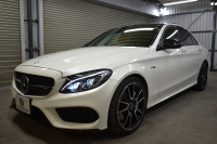 AMG Cクラス C43 4M ｴｸｽｸﾙｰｼﾌﾞP ﾚｰﾀﾞｰｾｰﾌﾃｨP ﾊﾟﾉﾗﾏｻﾝﾙｰﾌ 革 ﾌﾞﾙﾒｽﾀｰｻｳﾝﾄﾞ ﾌｯﾄﾄﾗﾝｸ ｴｱﾊﾞﾗﾝｽP ｴｱﾛ19AW ﾃﾞｨｽﾄﾛﾆｯｸ ﾌﾞﾗｲﾝﾄﾞｽﾎﾟｯﾄ ﾚｰﾝｷｰﾌﾟ ﾅﾋﾞTV ﾊﾞｯｸｶﾒﾗ ｷｰﾚｽｺﾞｰ 2年保証