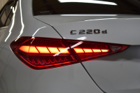メルセデスベンツ Cクラス C220d AVG AMGﾗｲﾝ ﾚｻﾞｰｴｸｽｸﾙｰｼﾌﾞ ﾍﾞｰｼｯｸP ﾚｰﾀﾞｰｾｰﾌﾃｨP  ISG搭載 1ｵｰﾅｰ ﾘｱｱｸｽﾙｽﾃｱ ﾋｰﾀｰ黒革 ACC BSM Lﾁｪﾝｼﾞ AMGｴｱﾛ18AW 電動ｹﾞｰﾄ ﾍｯﾄﾞｱｯﾌﾟD ｷｰGO MBUXﾅﾋﾞ360ｶﾒﾗ 2年保証