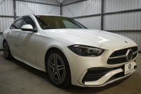 メルセデスベンツ Cクラス C220d AVG AMGﾗｲﾝ ﾚｻﾞｰｴｸｽｸﾙｰｼﾌﾞ ﾍﾞｰｼｯｸP ﾚｰﾀﾞｰｾｰﾌﾃｨP  ISG搭載 1ｵｰﾅｰ ﾘｱｱｸｽﾙｽﾃｱ ﾋｰﾀｰ黒革 ACC BSM Lﾁｪﾝｼﾞ AMGｴｱﾛ18AW 電動ｹﾞｰﾄ ﾍｯﾄﾞｱｯﾌﾟD ｷｰGO MBUXﾅﾋﾞ360ｶﾒﾗ 2年保証