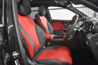メルセデスベンツ GLC GLC220d 4MATIC ISG搭載ﾓﾃﾞﾙ AMGﾗｲﾝP ﾄﾞﾗｲﾊﾞｰｽﾞP AMGﾚｻﾞｰｴｸｽｸﾙｰｼﾌﾞP ﾚｰﾀﾞｰｾｰﾌﾃｨP ﾊﾟﾉﾗﾏｻﾝﾙｰﾌ 革 ﾌﾞﾙﾒｽﾀｰ HUD ﾘｱｱｸｽﾙｽﾃｱﾘﾝｸﾞ ｴｱｻｽ AMGｴｱﾛ20AW MBUXARﾅﾋﾞTV ﾜｲﾔﾚｽﾁｬｰｼﾞ 360ｶﾒﾗ ﾌｯﾄｹﾞｰﾄ 2年保証