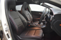 AMG Aクラス A45 4ﾏﾁｯｸ ﾚｰﾀﾞｰSP 後期型 381馬力 4WD AMG7速DCT ﾊﾟﾉﾗﾏｻﾝﾙｰﾌ ﾋｰﾀｰ黒革 ﾃﾞｨｽﾄﾛ Bｽﾎﾟｯﾄ Lｷｰﾌﾟ AMGｴｱﾛ18AW ｷｰﾚｽGO ﾊﾟｰｸﾄﾛ 8ｲﾝﾁﾓﾆﾀｰ 地ﾃﾞｼﾞHDDBﾅﾋﾞBｶﾒﾗ 2年保証