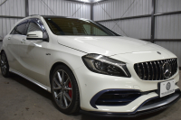 AMG Aクラス A45 4ﾏﾁｯｸ ﾚｰﾀﾞｰSP 後期型 381馬力 4WD AMG7速DCT ﾊﾟﾉﾗﾏｻﾝﾙｰﾌ ﾋｰﾀｰ黒革 ﾃﾞｨｽﾄﾛ Bｽﾎﾟｯﾄ Lｷｰﾌﾟ AMGｴｱﾛ18AW ｷｰﾚｽGO ﾊﾟｰｸﾄﾛ 8ｲﾝﾁﾓﾆﾀｰ 地ﾃﾞｼﾞHDDBﾅﾋﾞBｶﾒﾗ 2年保証