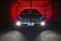 メルセデスベンツ GLA GLA220 4M ﾌﾟﾚﾐｱﾑP ﾚｰﾀﾞｰｾｰﾌﾃｨP 後期 4WD ﾊﾟﾉﾗﾏｻﾝﾙｰﾌ ﾊｰﾏﾝｶｰﾄﾞﾝｻｳﾝﾄﾞ ﾏﾙﾁｶﾗｰｱﾝﾋﾞｴﾝﾄ 革 ﾅﾋﾞTV ﾃﾞｨｽﾄﾛ ﾌﾞﾗｲﾝﾄﾞS ﾚｰﾝｷｰﾌﾟ ﾌｯﾄｹﾞｰﾄ ﾊﾞｯｸｶﾒﾗ ｷｰﾚｽｺﾞｰ 2年保証