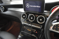 メルセデスベンツ GLC GLC220d 4MATIC ｽﾎﾟｰﾂ ﾚｰﾀﾞｰｾｰﾌﾃｨP AMGｽﾀｲﾘﾝｸﾞP 1ｵｰﾅｰ AMGｴｱﾛ19AW ｻｲﾄﾞﾗﾝﾆﾝｸﾞﾎﾞｰﾄﾞ ﾍｯﾄﾞｱｯﾌﾟD FRｼｰﾄﾋｰﾀｰ ﾌｯﾄｹﾞｰﾄ ﾃﾞｨｽﾄﾛ ﾌﾞﾗｲﾝﾄﾞｽﾎﾟｯﾄ ﾚｰﾝｷｰﾌﾟ ﾅﾋﾞTV 360ｶﾒﾗ ｷｰﾚｽｺﾞｰ 2年保証