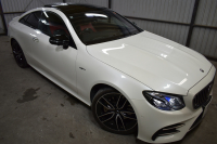AMG Eクラス E53 4ﾏﾁｯｸ+ ｸｰﾍﾟISG搭載ﾓﾃﾞﾙ ｴｸｽｸﾙｰｼﾌﾞP ﾚｰﾀﾞｰｾｰﾌﾃｨP 真珠色 ﾊﾟﾉﾗﾏｻﾝﾙｰﾌ 革 ﾍﾞﾝﾁﾚｰﾀｰ ﾏｯｻｰｼﾞ ﾌﾞﾙﾒｽﾀｰS HUD ﾌｯﾄﾄﾗﾝｸ ｴｱﾛ20AW ﾃﾞｨｽﾄﾛ ﾌﾞﾗｲﾝﾄﾞS ﾚｰﾝｷｰﾌﾟ ﾅﾋﾞTV 360ｶﾒﾗ ｷｰﾚｽｺﾞｰ 2年保証